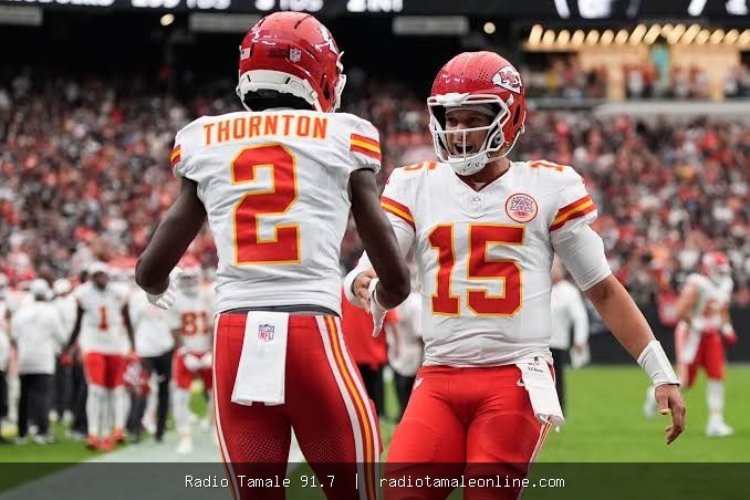 Chiefs Dig Deep to Beat Raiders, Stay Perfect at 4-0